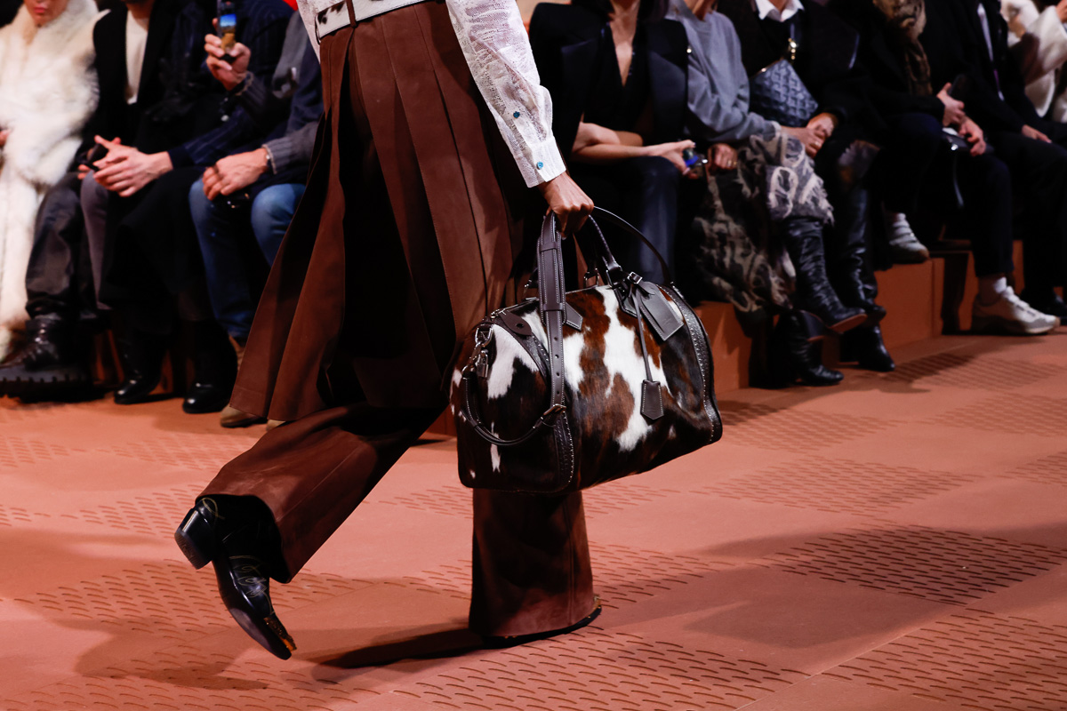LOUIS VUITTON MEN S Fall 2024 10 LOUIS VUITTON MEN S Fall 2024 10