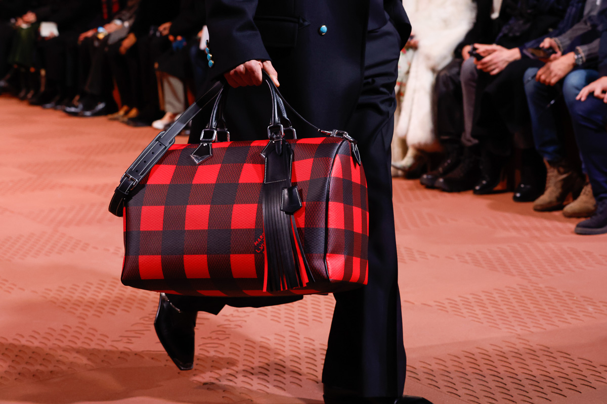 LOUIS VUITTON MEN S Fall 2024 26 LOUIS VUITTON MEN S Fall 2024 26