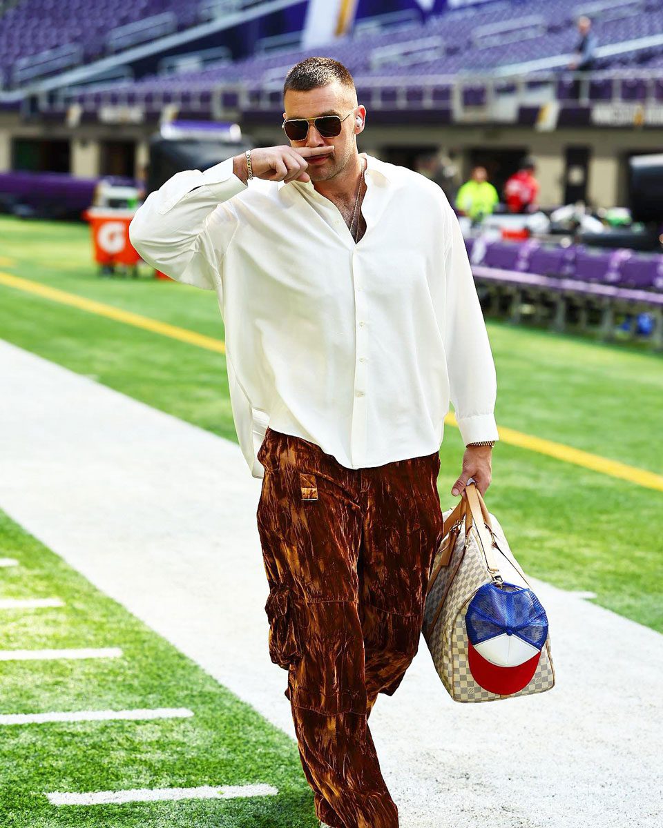 Travis Kelce Louis Vuitton Duffle Bag Travis Kelce Louis Vuitton Duffle Bag