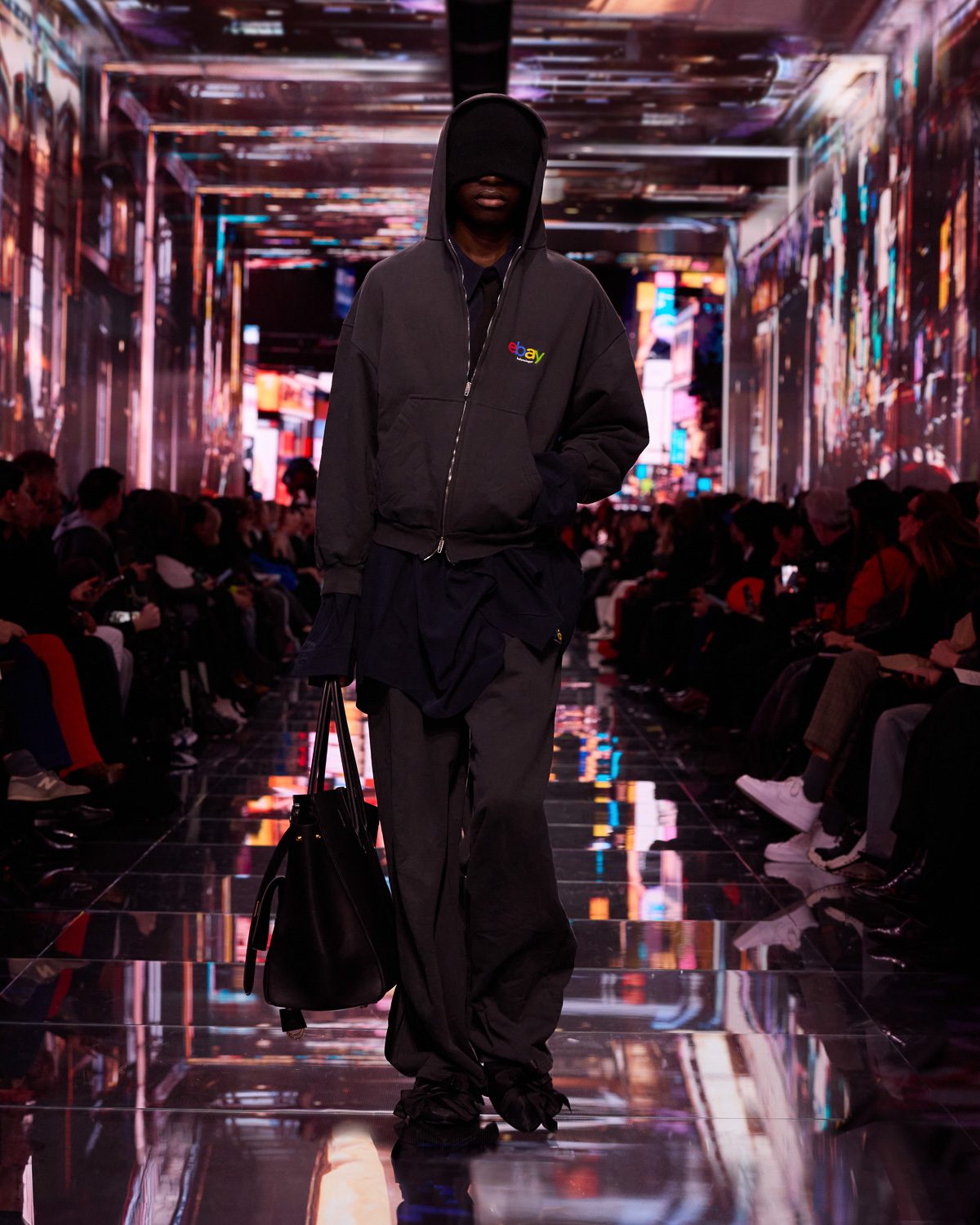 Balenciaga Fall 2024 Runway Bags 21 Balenciaga Fall 2024 Runway Bags 21