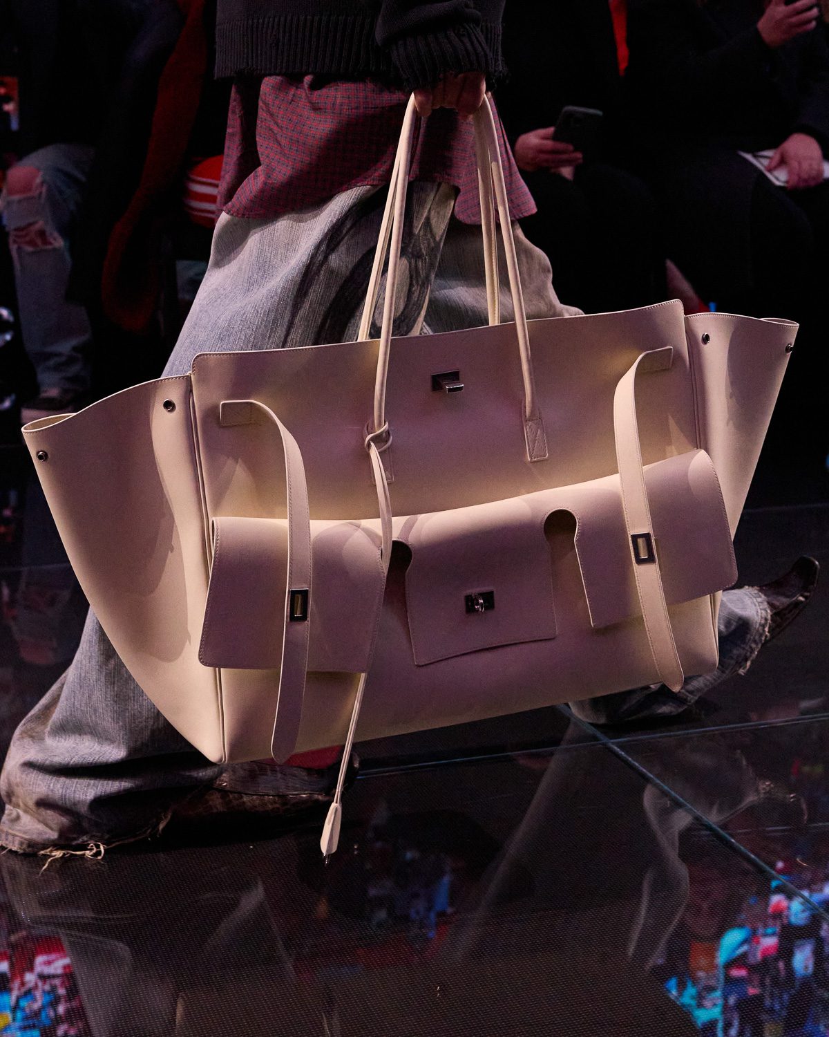 Balenciaga Fall 2024 Runway Bags 35