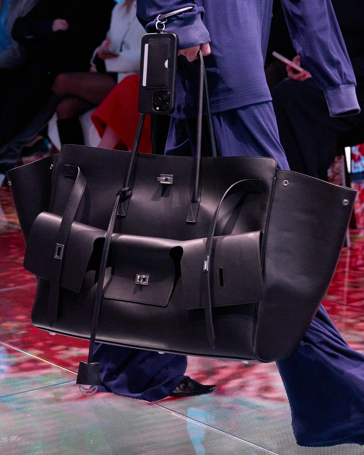 Balenciaga Fall 2024 Runway Bags 5 Balenciaga Fall 2024 Runway Bags 5