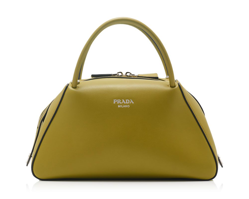 The 15 Best Olive Green Handbags to Wear This Spring and Beyond - PurseBlog