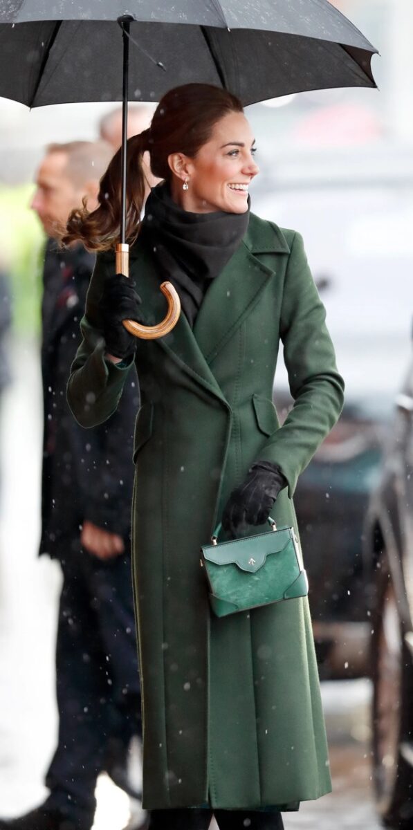 kate middleton Manu Atelier green leather top handle bag Large kate middleton Manu Atelier green leather top handle bag Large