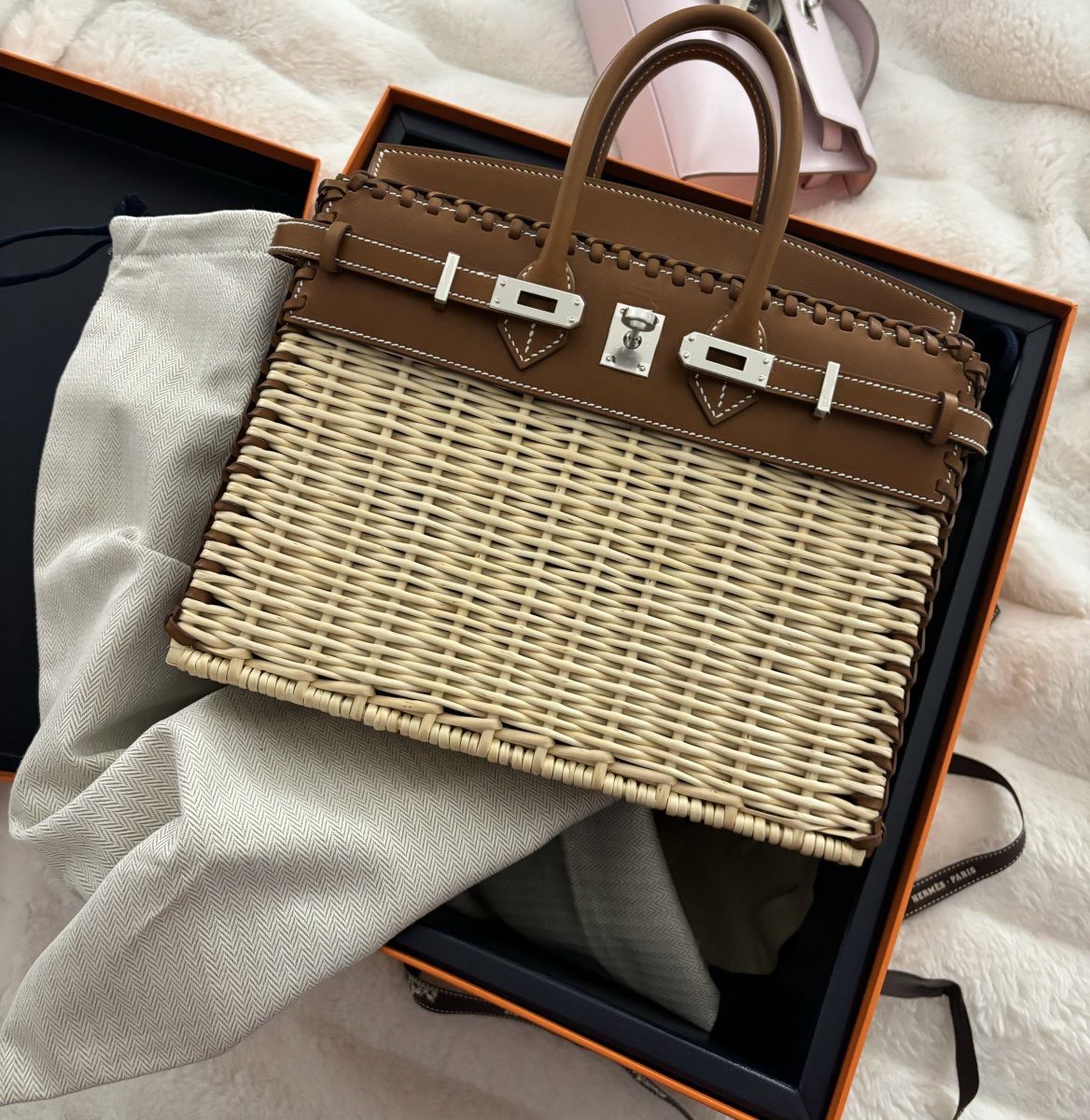 Sac à main Hermes Kelly 35 cm en cuir togo gris-tourterelle.