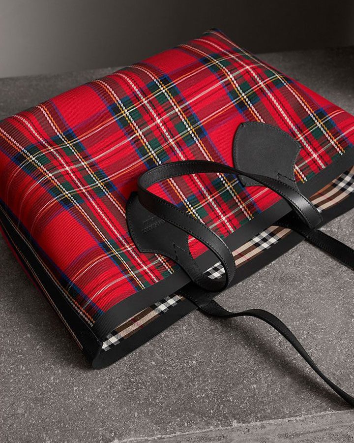 Burberry Reversible Tote Burberry Reversible Tote