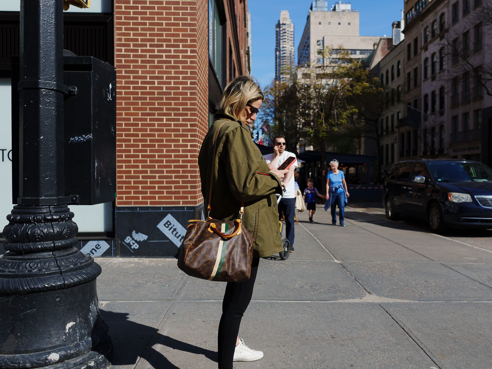 NYC Bags In The Wild April 2024 Part II (13 of 22)