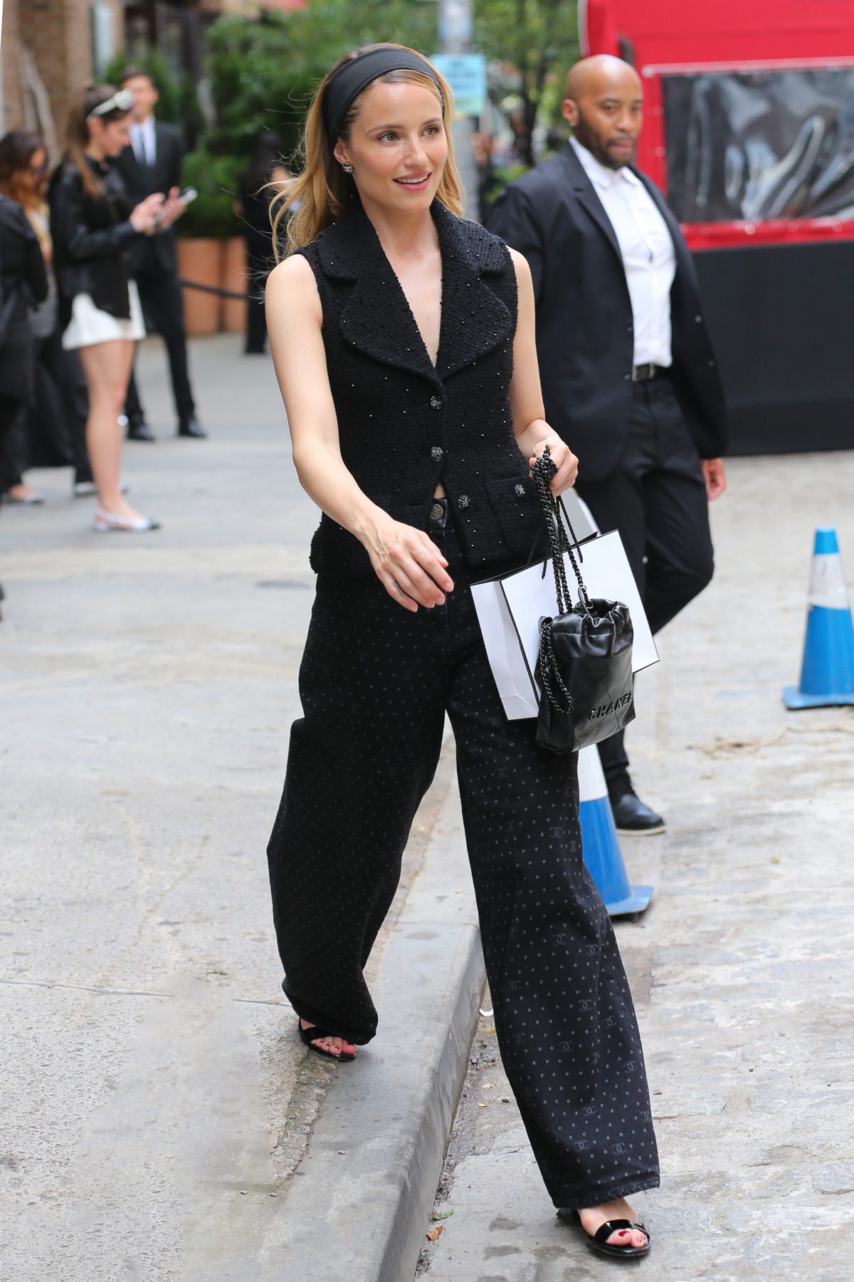 Dianna Agron – Chanel 22