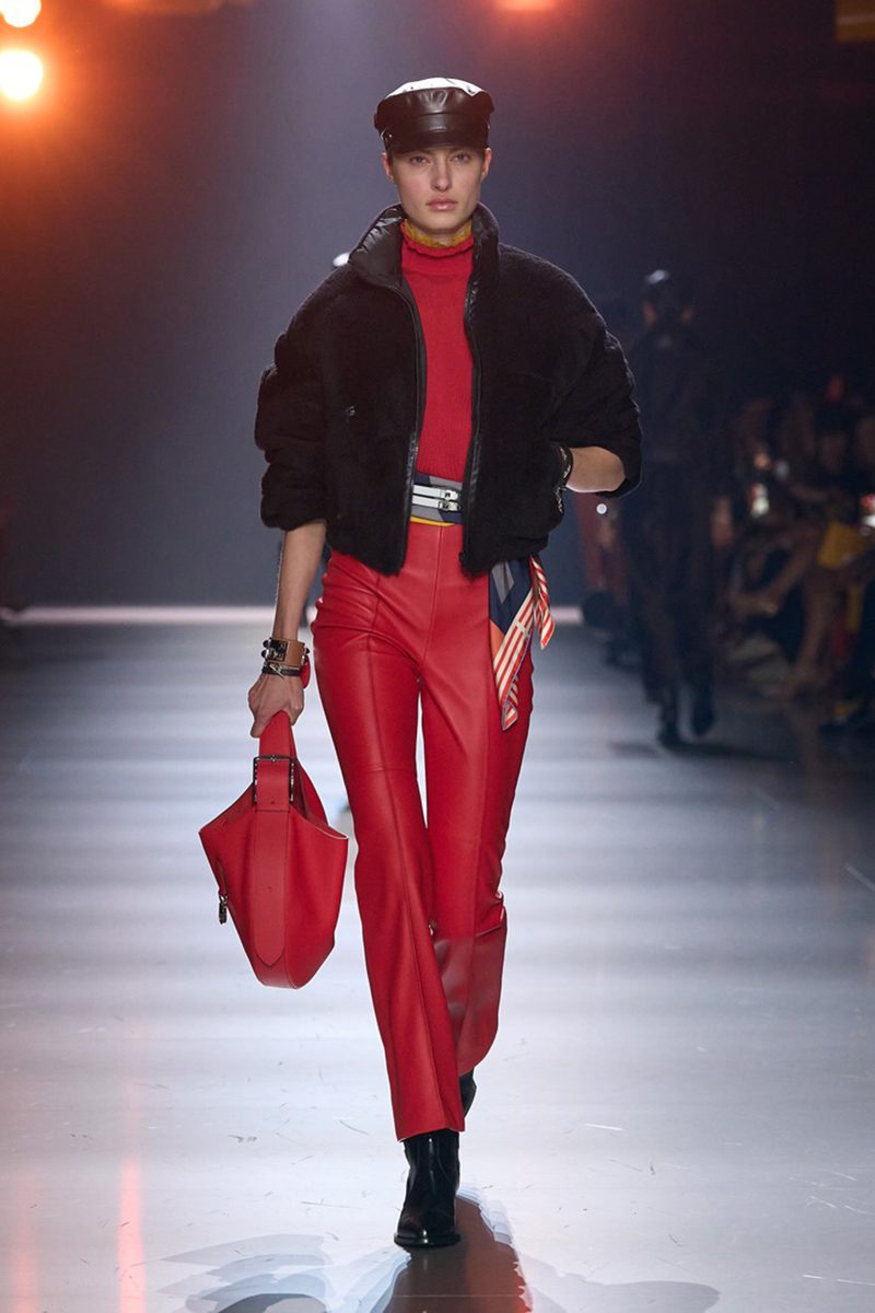 The Arçon. Hermès AW24 Look 43. Photo via Vogue.com. The Arçon. Hermès AW24 Look 43. Photo via Vogue.com.