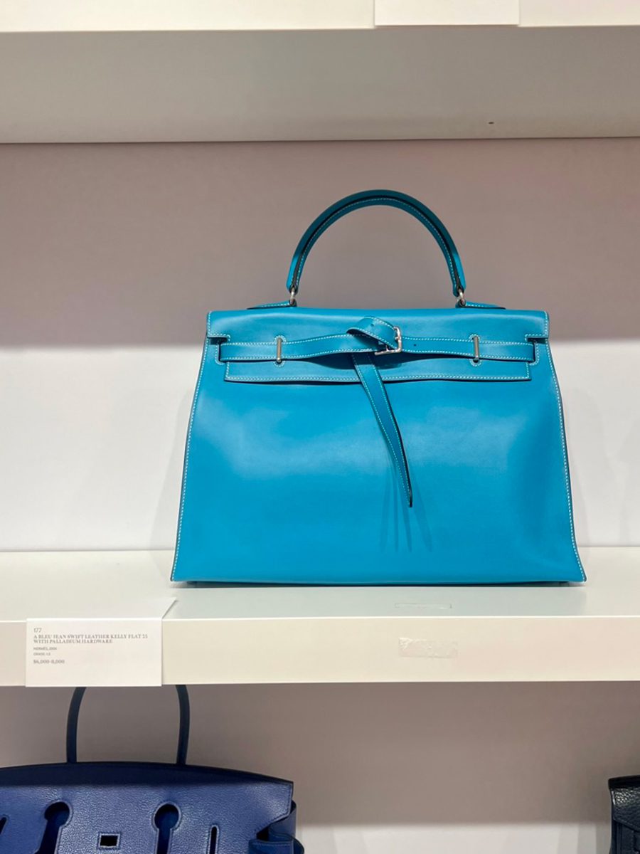 Lot 177: A Bleu Jean Swift Leather Kelly Flat 35 PHW.