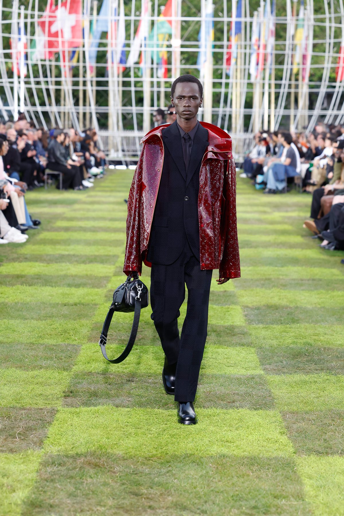 Louis Vuitton Spring 2025 12 Louis Vuitton Spring 2025 12