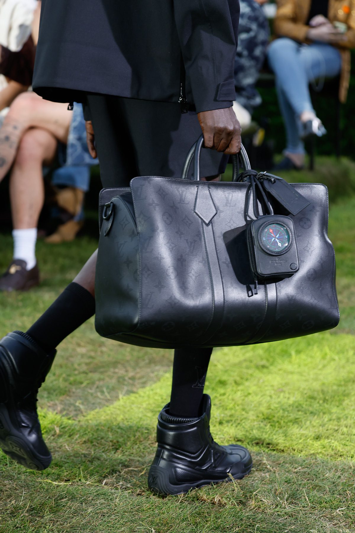 Louis Vuitton Spring 2025 13 Louis Vuitton Spring 2025 13