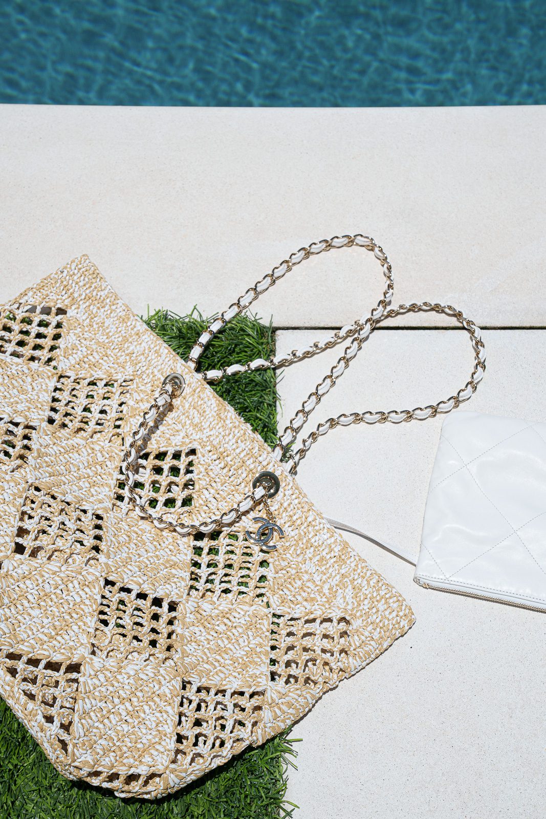 Chanel AS4576 Maxi Shopping Bag 2