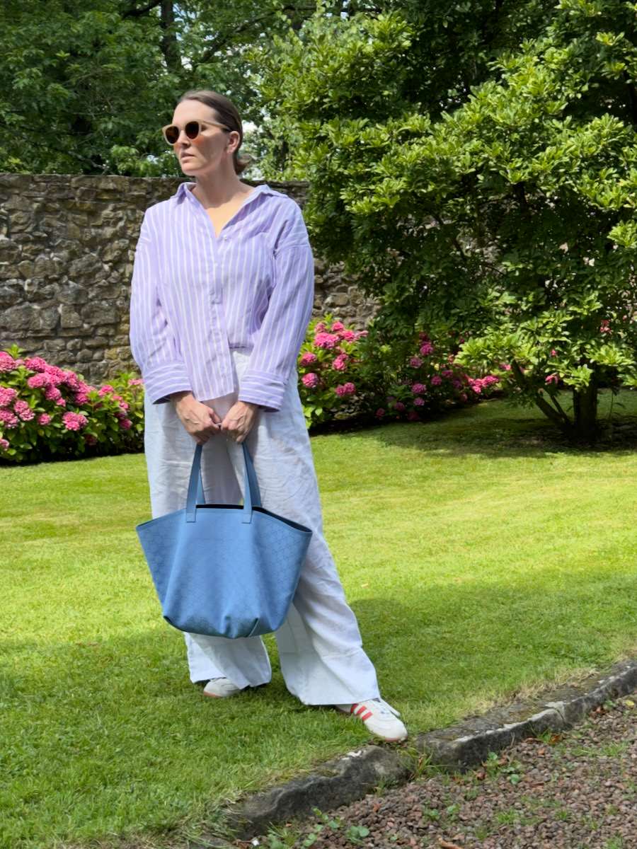 Gucci Totissima Tote in Blue canvas 4