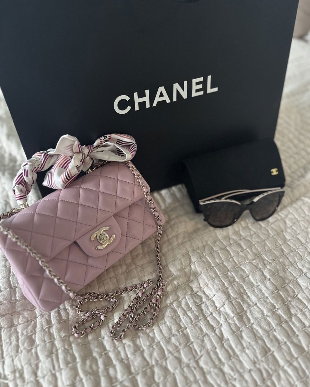 chanel 24A agne rose top handle
