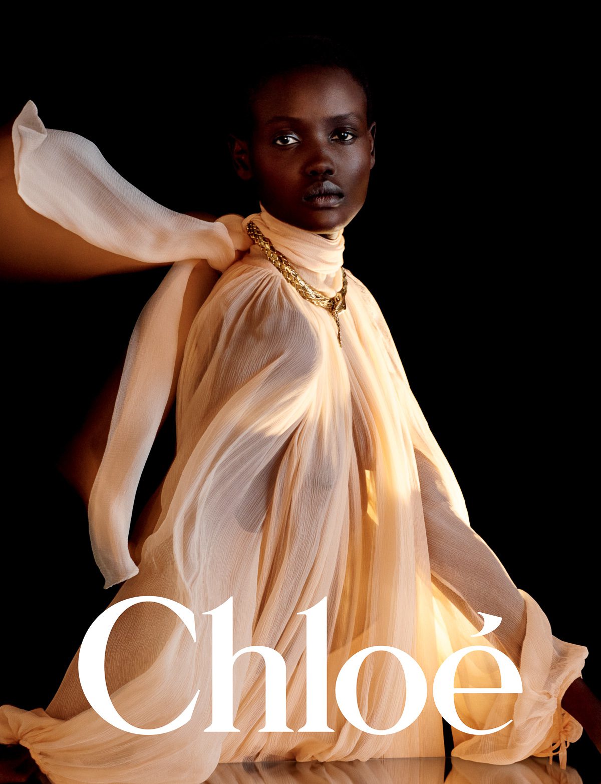 Chloe Winter 2024 Campaign 8 Chloe Winter 2024 Campaign 8