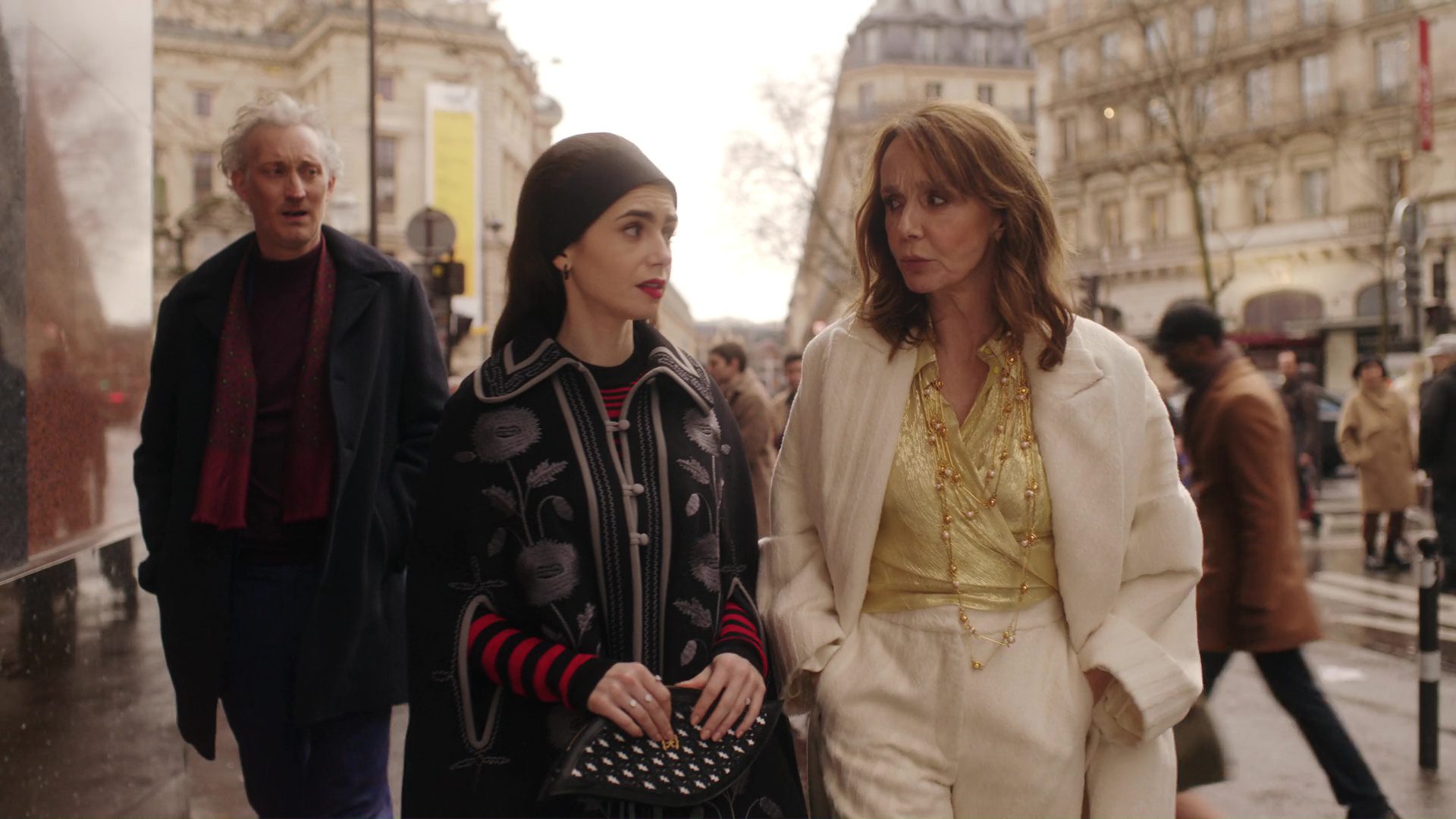 Emily in Paris Season 4 Episode 5 Clutch