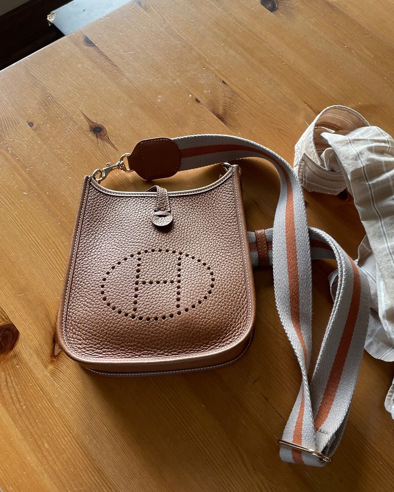 Hermes Evelyn Hermes Evelyn