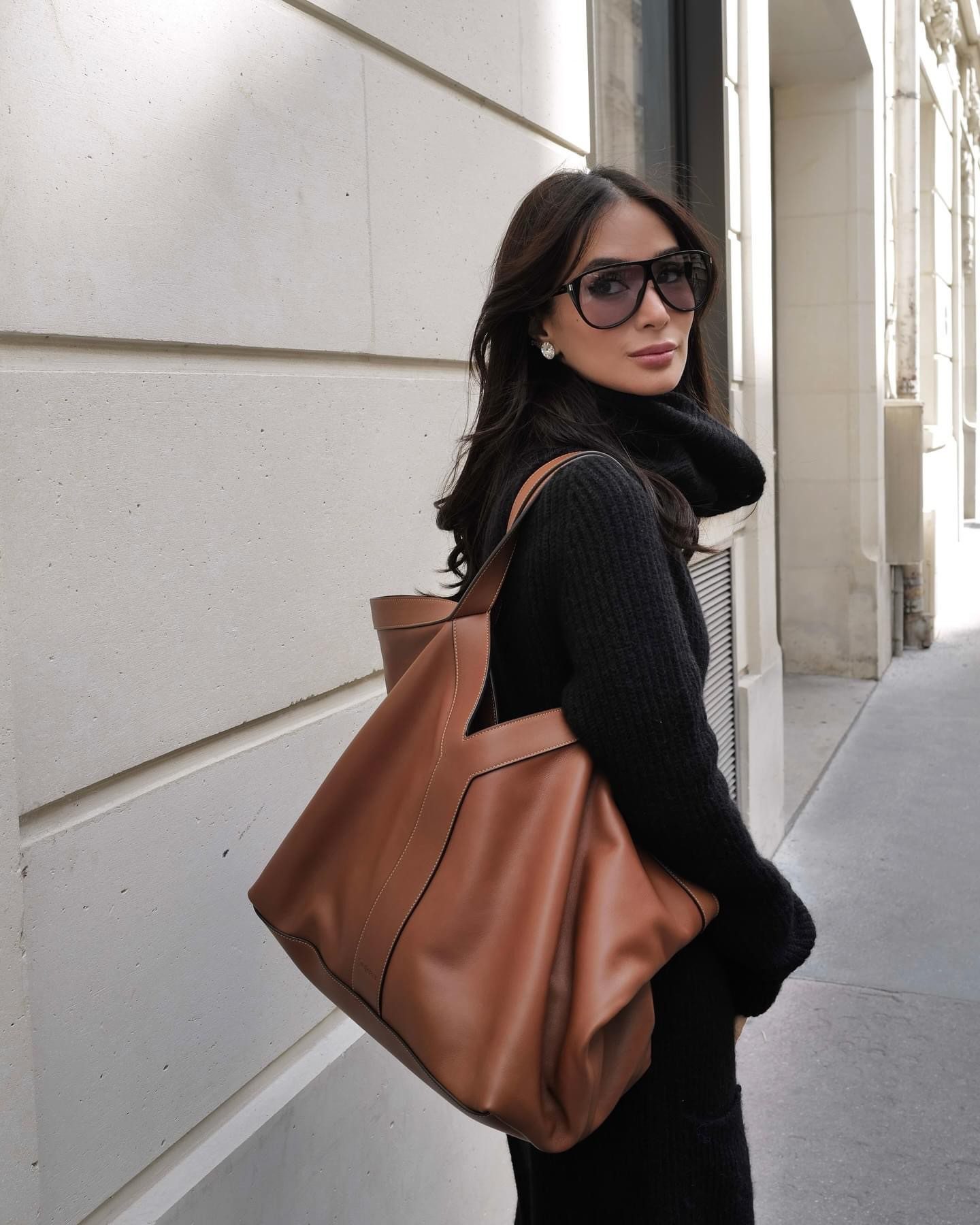 Ysl tote hotsell