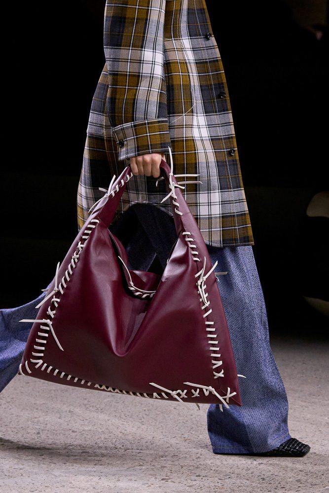 Bottega Veneta Spring 2025 Runway Bags 21 Bottega Veneta Spring 2025 Runway Bags 21