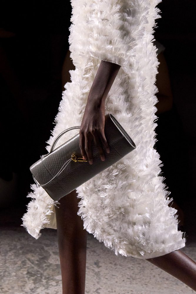 Bottega Veneta Spring 2025 Runway Bags 28 Bottega Veneta Spring 2025 Runway Bags 28