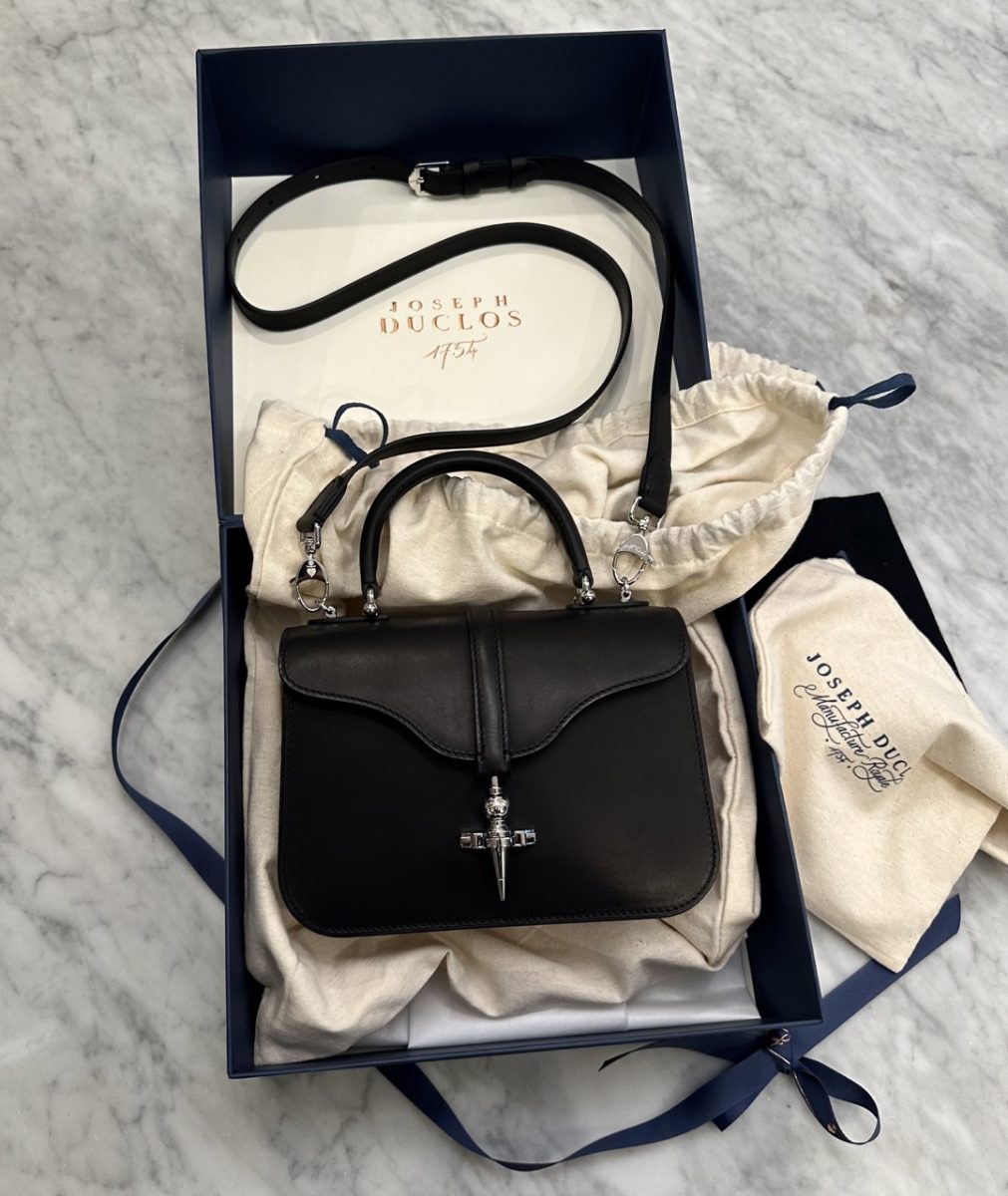 joseph duclos Diane L20 in noir with palladium jewelryDiane L20 in noir with palladium jewelry Large