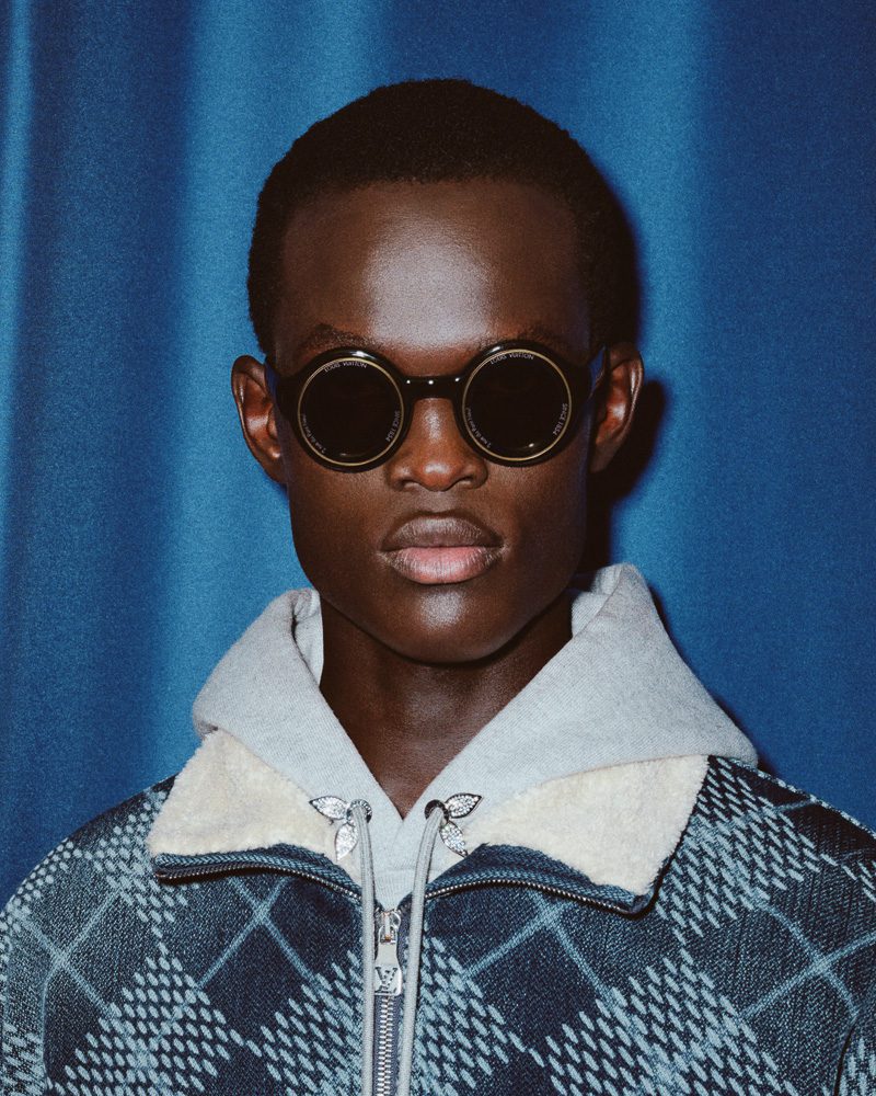 LV Men's Dog-Accented Fashion