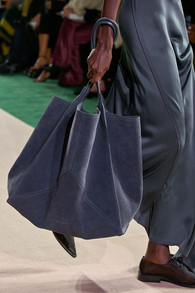 Victoria Beckham Suede SS25 Victoria Beckham Suede SS25