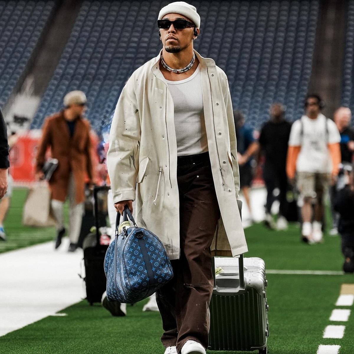 Amon ra St Brown Louis Vuitton