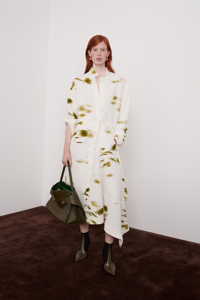 Ferragamo New Hug Bag 3