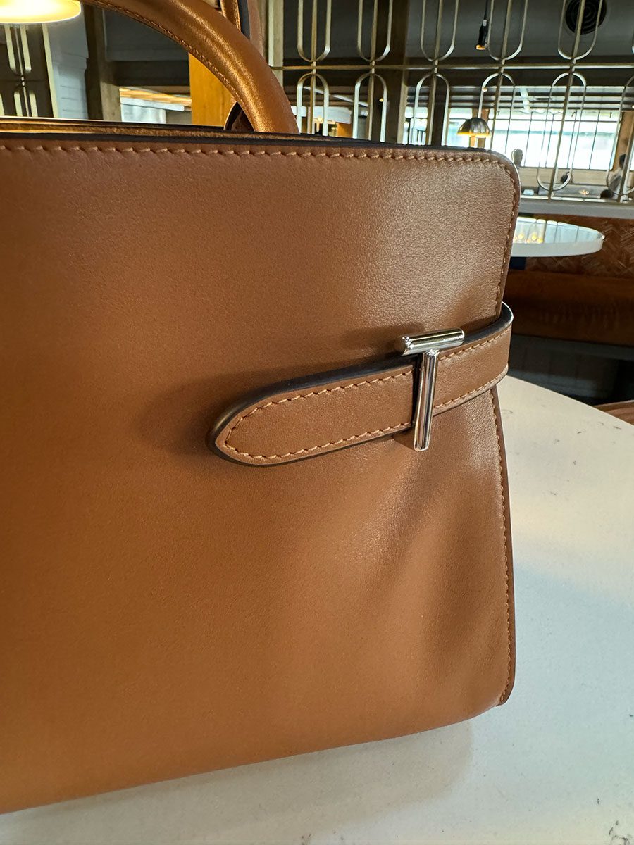 Le Tanneur Emie Bag Front Hardware