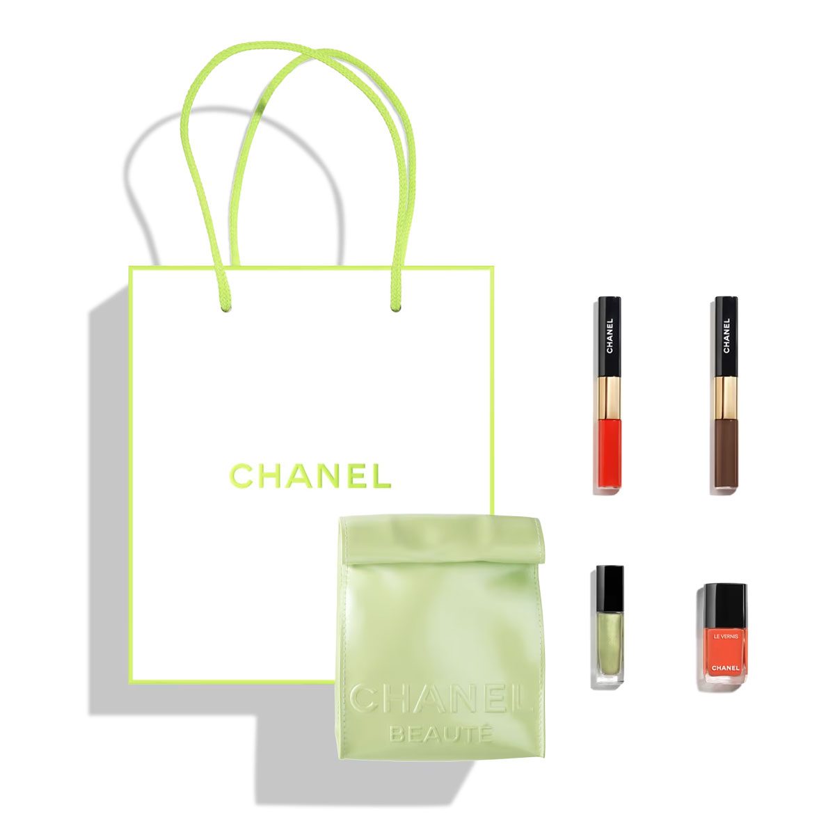 Chanel The City Break Set