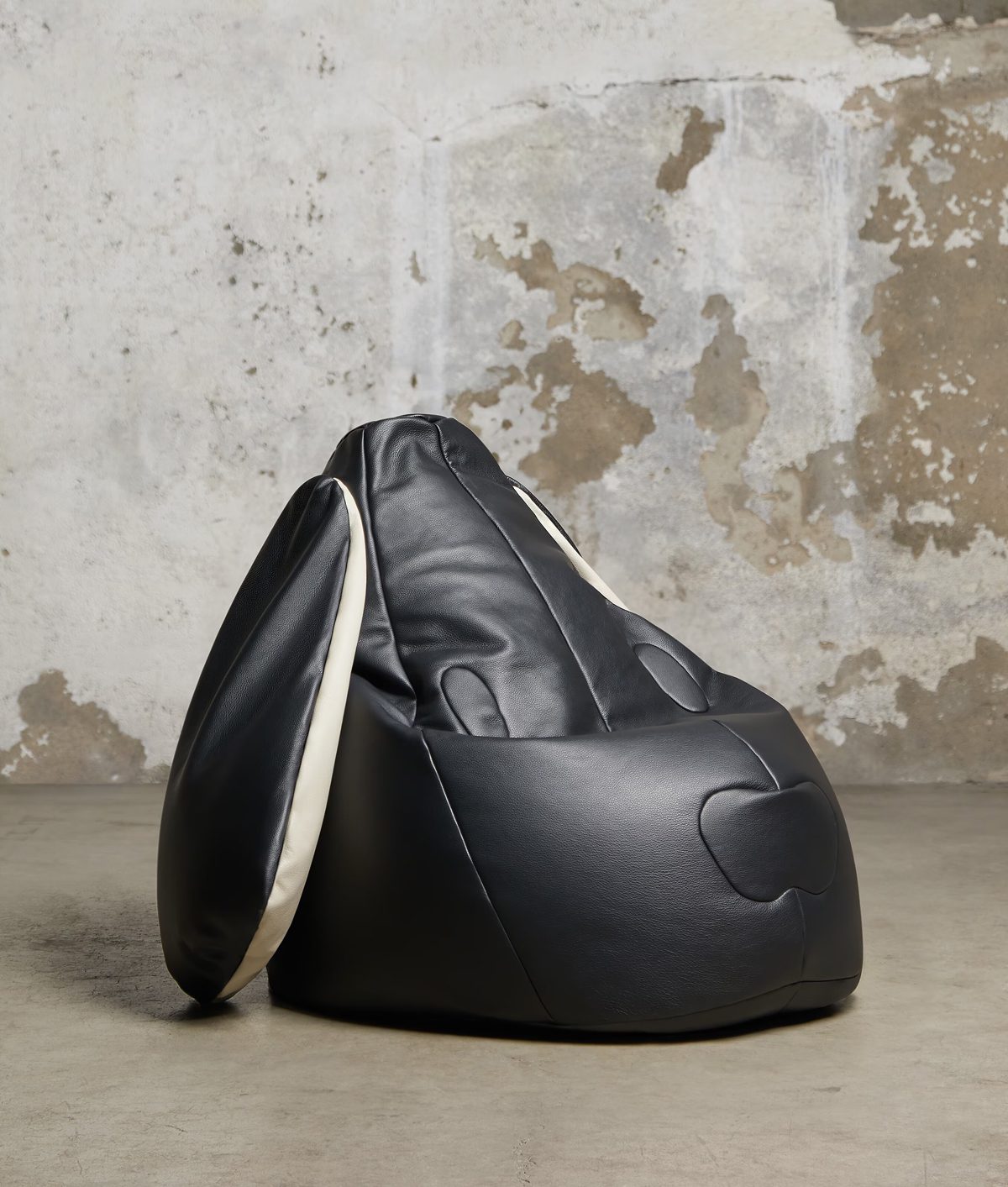 The Talk of Art Basel Miami: Bottega Veneta x Zanotta Sacco The Talk of Art Basel Miami: Bottega Veneta x Zanotta Sacco