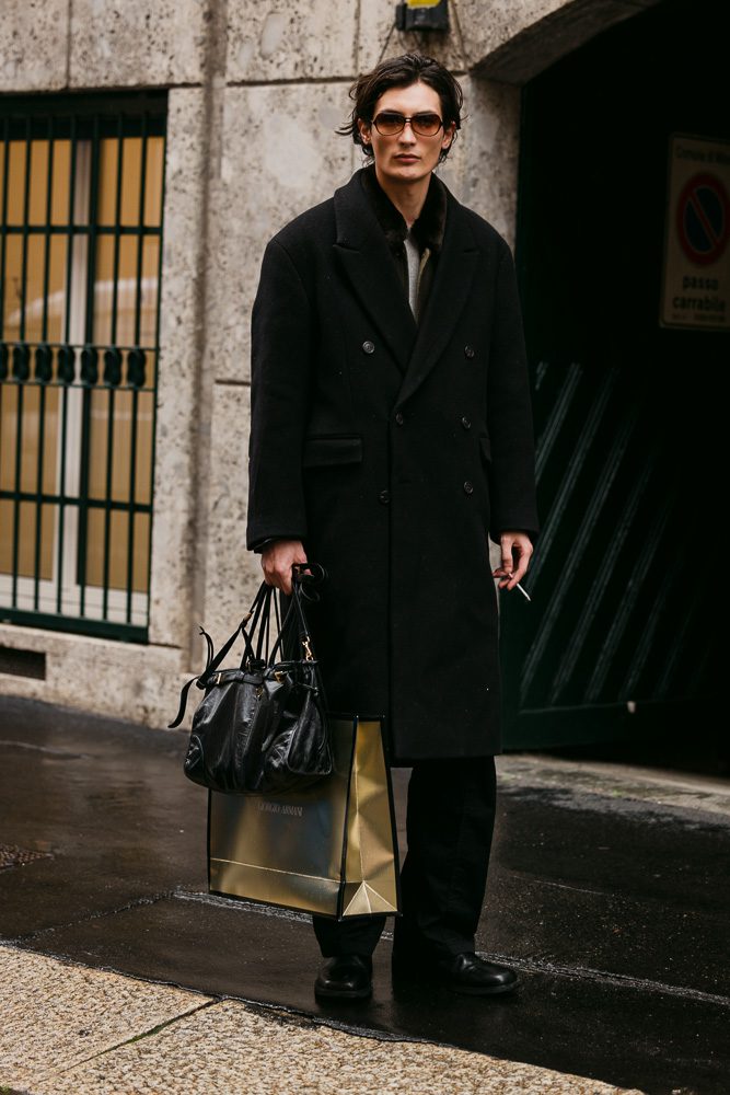Paris Fashion Week Men s Fall 2025 Street Style Bags 4