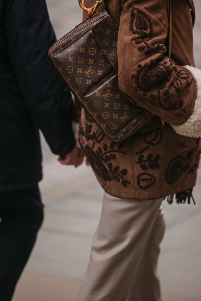 LFW Fall 2025 Best Street Style Bags 17