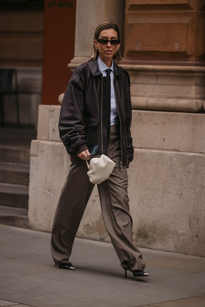 LFW Fall 2025 Best Street Style Bags 18