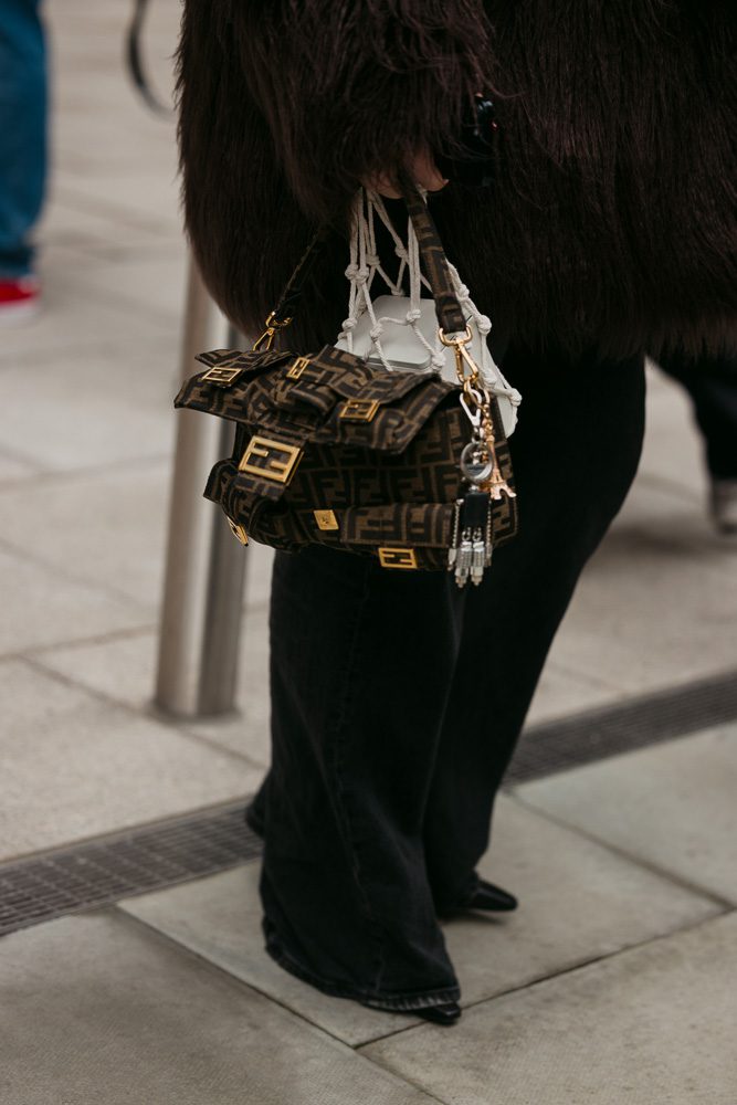 LFW Fall 2025 Best Street Style Bags 4