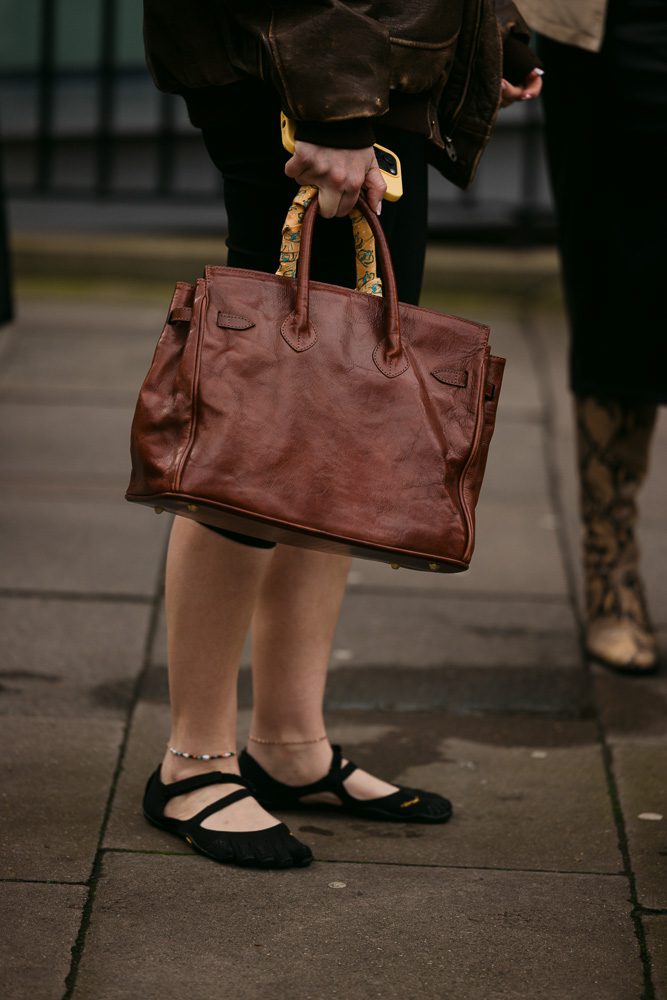 LFW Fall 2025 Best Street Style Bags 9