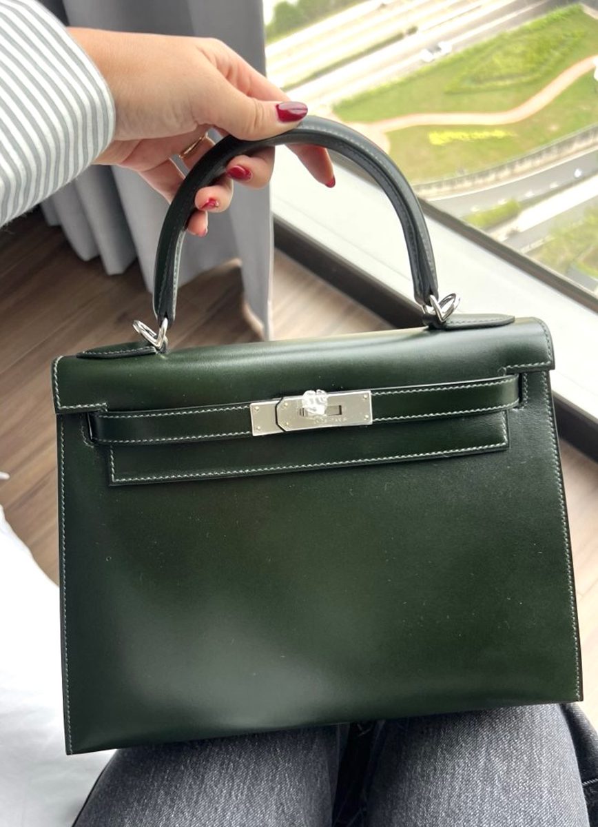 Teresas Hermes Garde Party bags are my favorite along with Alexis Padmas green Chanel