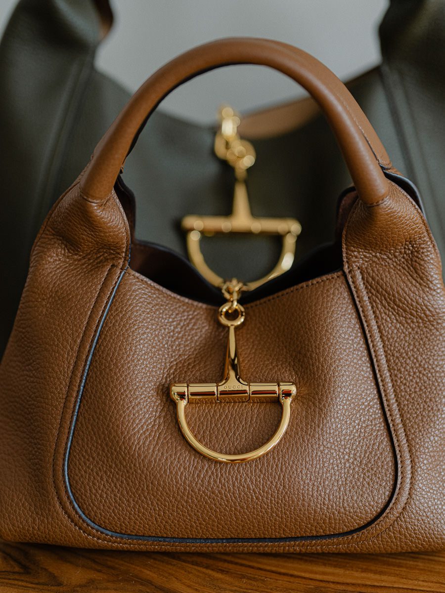 Gucci Softbit Bag Gold Hardware Detail Gucci Softbit Bag Gold Hardware Detail