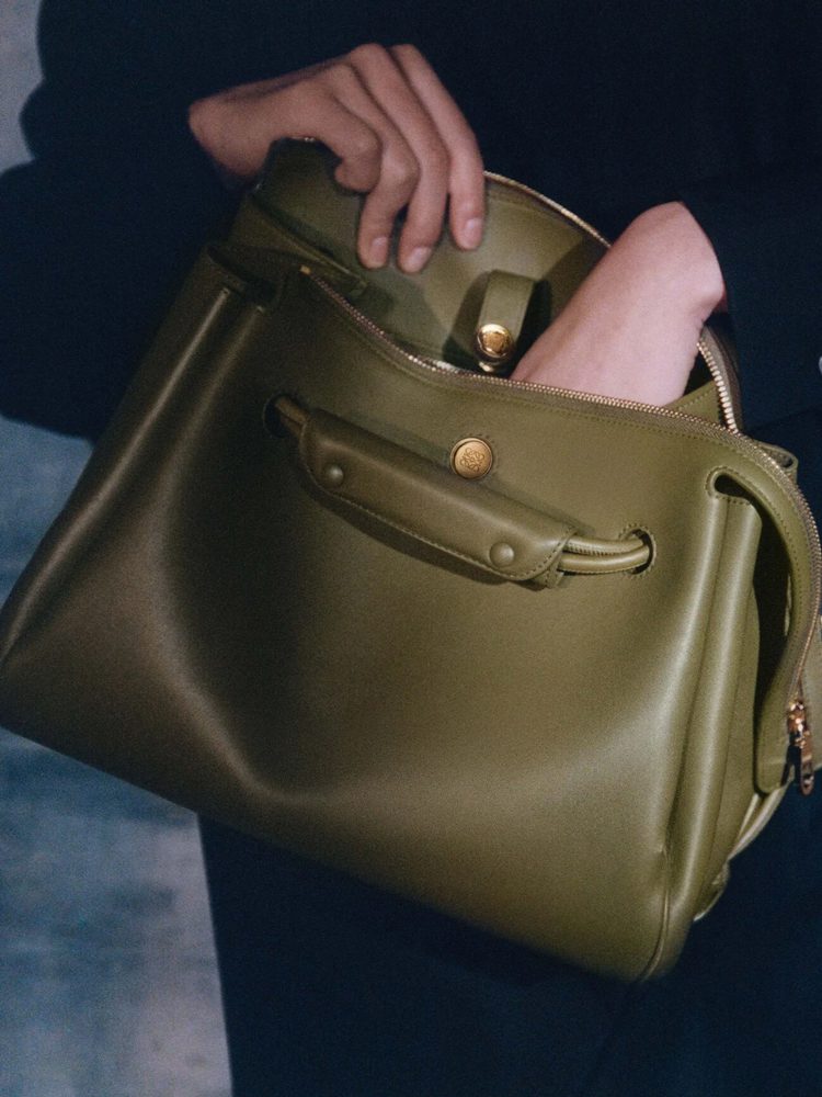Loewe Madrid Bag Olive Green Medium Loewe Madrid Bag Olive Green Medium