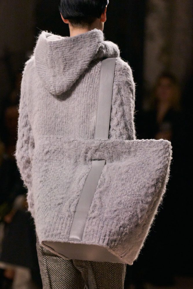 Victoria Beckham Grey Bag FW25 Victoria Beckham Grey Bag FW25
