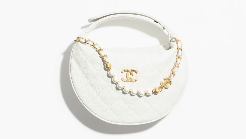 Chanel White Pearl Moon Pouch Chanel White Pearl Moon Pouch