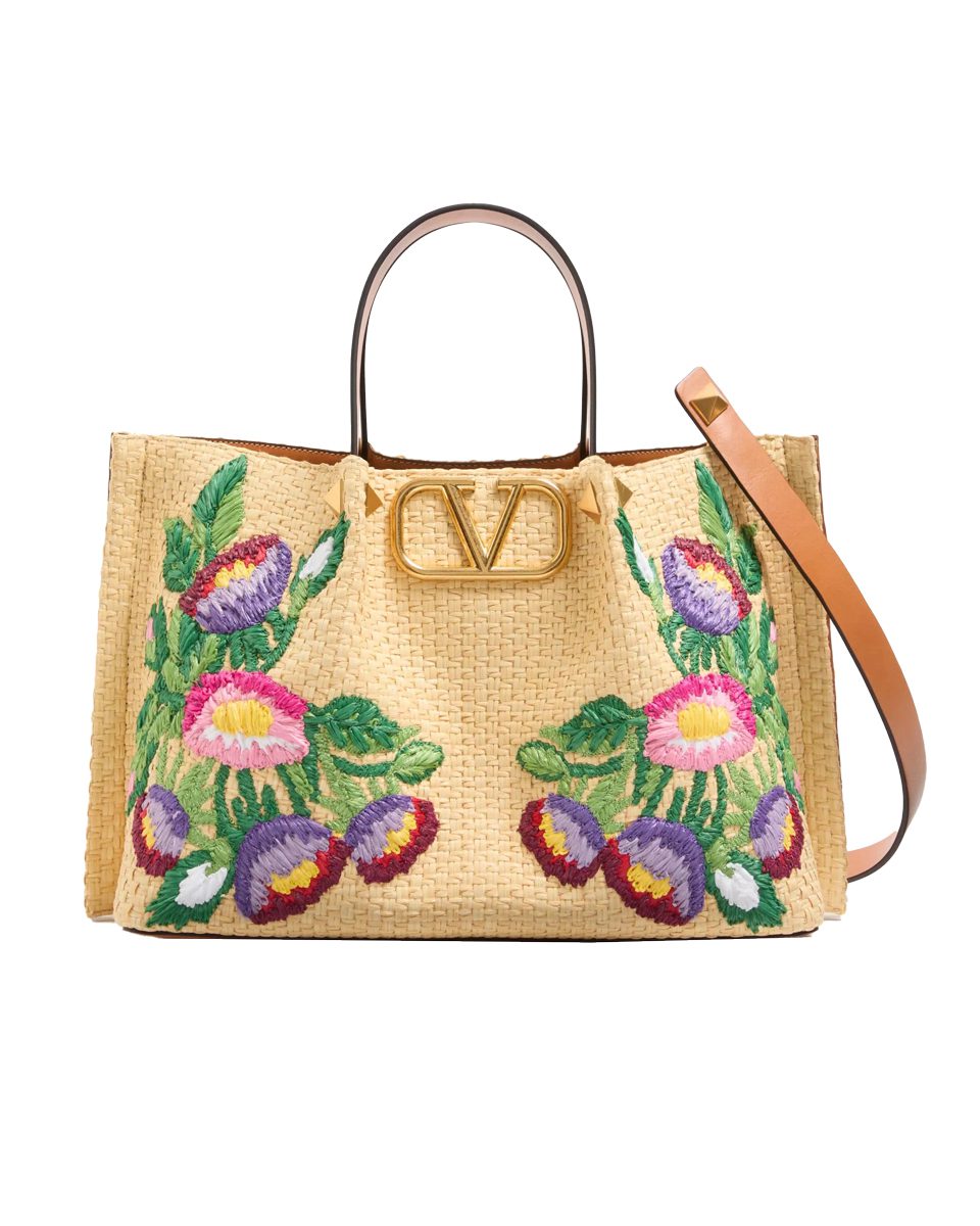 valentino MEDIUM SHOPPING BAG IN RAFFIA WITH FLORAL EMBROIDERY 1