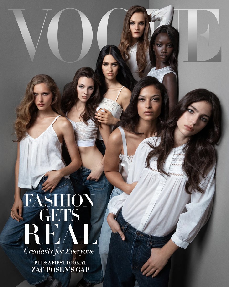 VO0225 SocialCover models R2 VO0225 SocialCover models R2