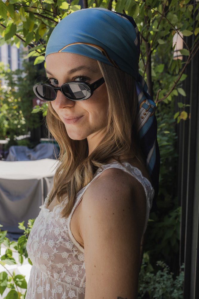 How To 3 Ways to Style the Iconic Gucci Silk Scarf 2 How To 3 Ways to Style the Iconic Gucci Silk Scarf 2