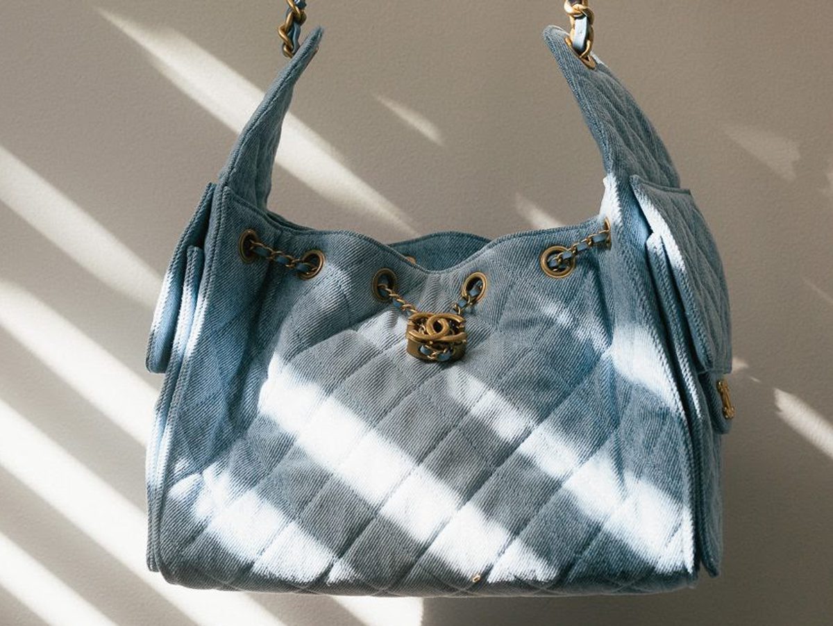 chanel 25 small handbag