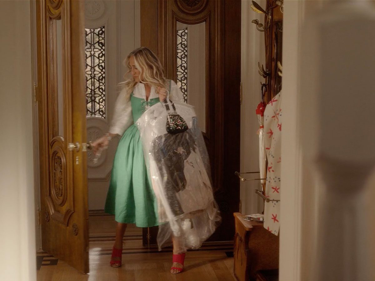 And Just Like That S03E09 Bag on Carrie And Just Like That S03E09 Bag on Carrie