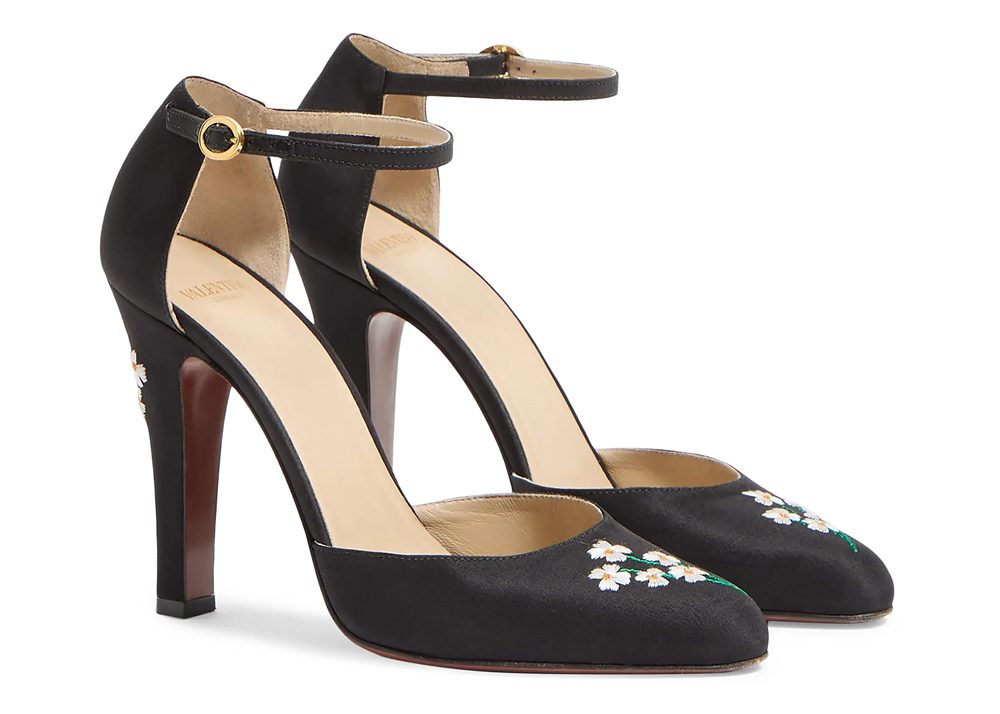 Valentino Daisy Pumps Valentino Daisy Pumps