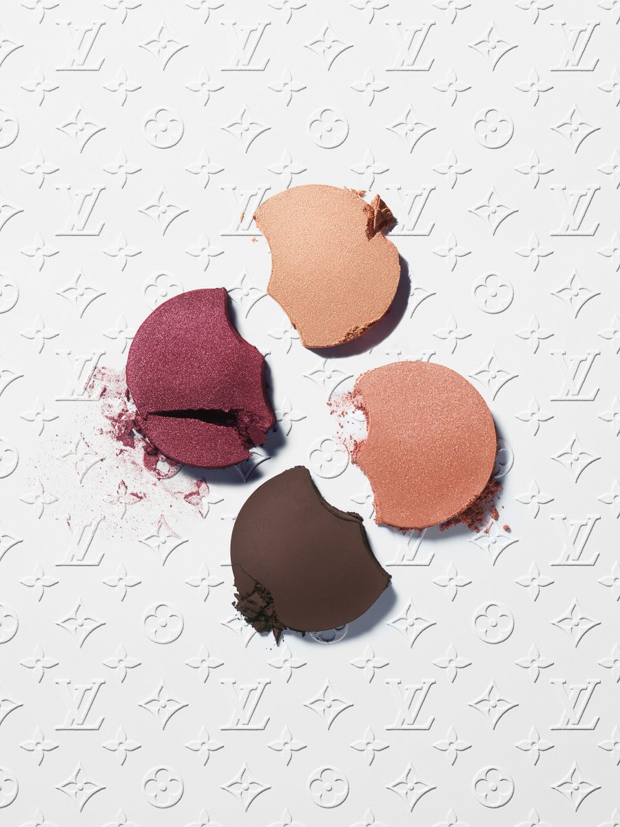 La Beaute? Louis Vuitton LV Ombres 896 Monogram Rouge